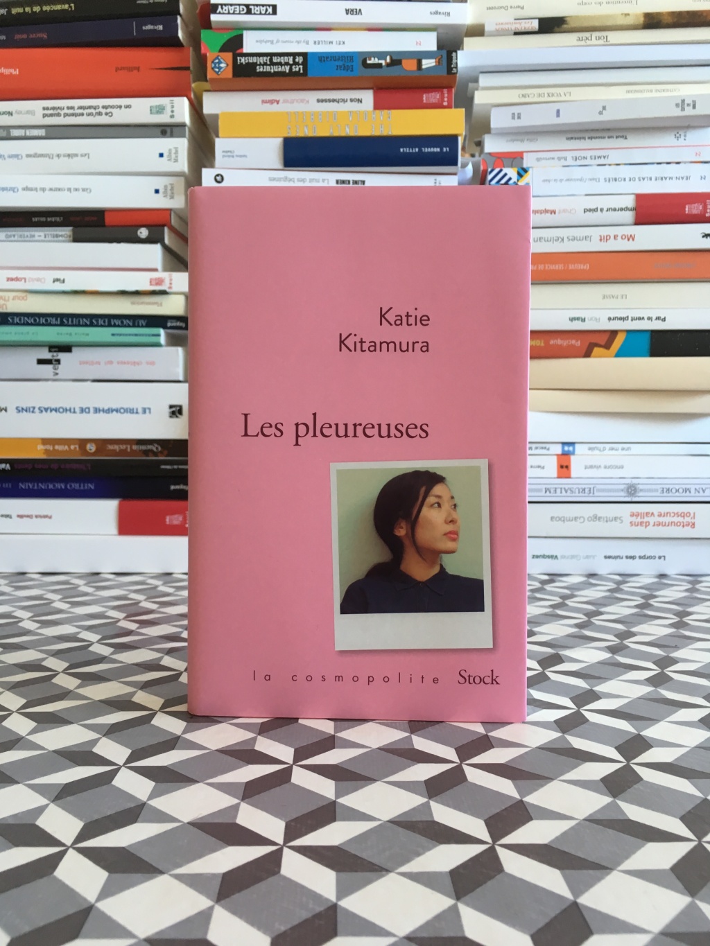 Katie KITAMURA — Les pleureuses (Stock)
